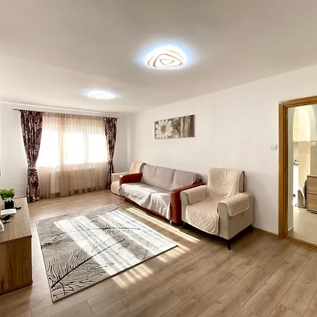 Kronstadt - Pet Friendly Apartamento *