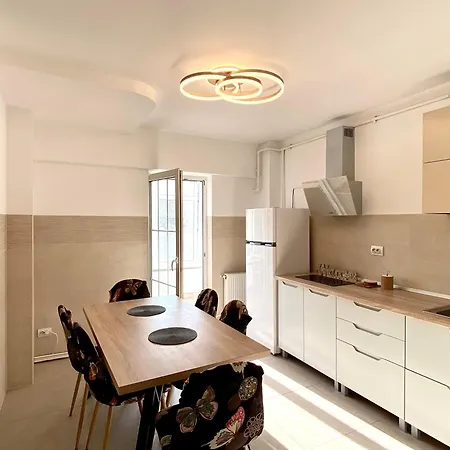 Apartment Kronstadt - Pet Friendly Brasov