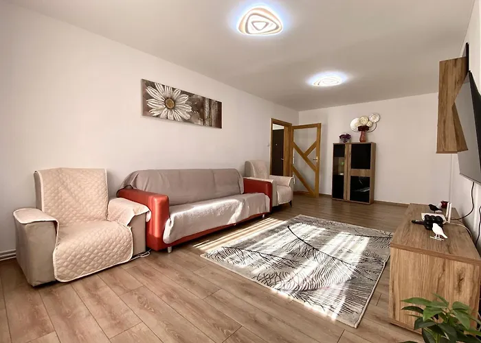 Apartment Kronstadt - Pet Friendly